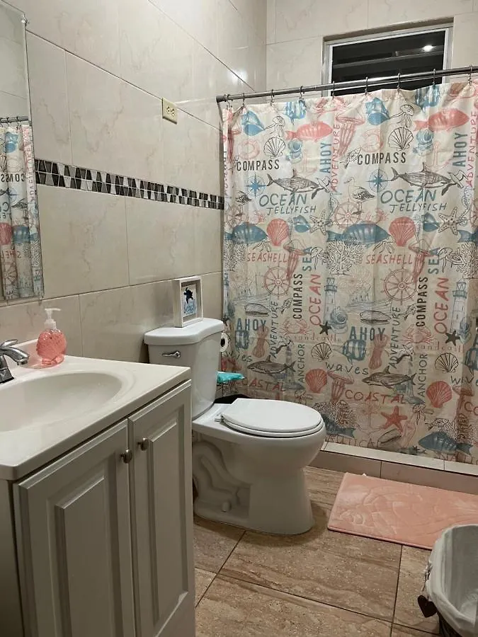 Coral Guest House - Jobos Isabela, Pr